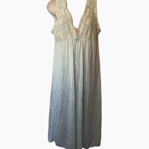VTG 90s Romantic Moods Baby blue lace nightgown Slip Dress sleeveless Coquette M
